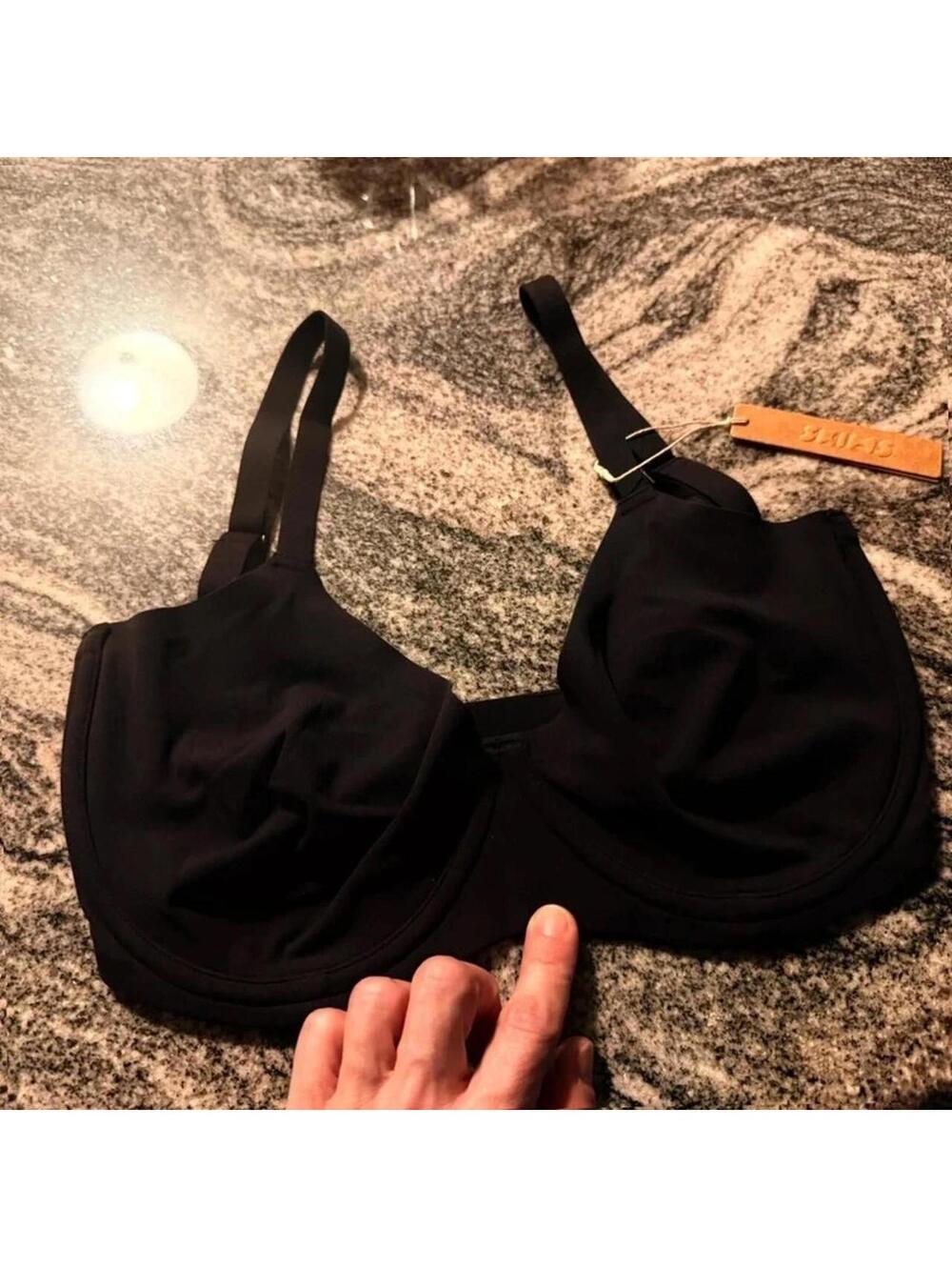 SKIMS Fits Everybody Unlined Demi Bra Onyx 32G (32DDDD) NWT